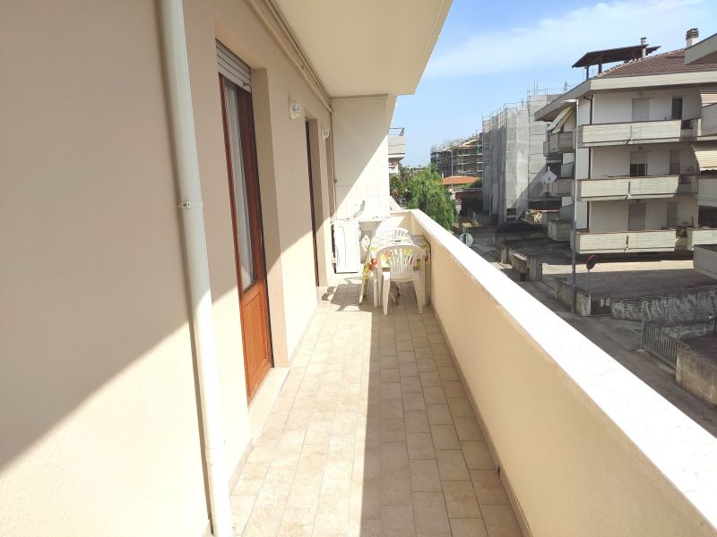 photo 16 Location entre particuliers Alba Adriatica appartement Abruzzes Teramo (province de) Balcon