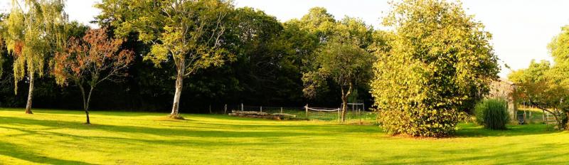 photo 3 Location entre particuliers Fontenay-le-Comte gite Pays de la Loire Vende Jardin