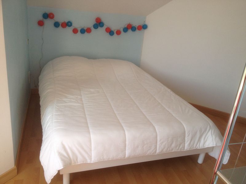 photo 4 Location entre particuliers Granville maison Basse-Normandie Manche chambre 1