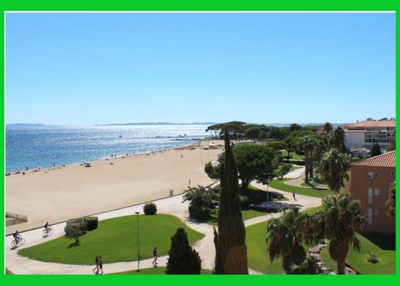 photo 0 Location entre particuliers La Londe-les-Maures appartement Provence-Alpes-Cte d'Azur Var Plage