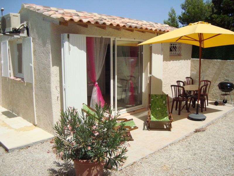 photo 16 Location entre particuliers Cassis bungalow Provence-Alpes-Cte d'Azur Bouches du Rhne Terrasse