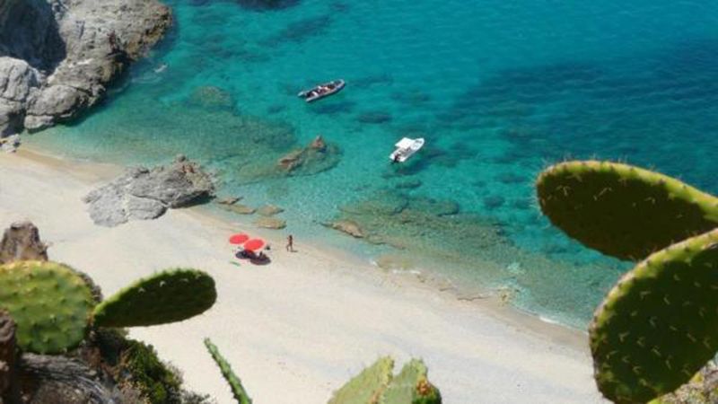 photo 2 Location entre particuliers Capo Vaticano appartement Calabre Vibo Valentia (province de) Plage