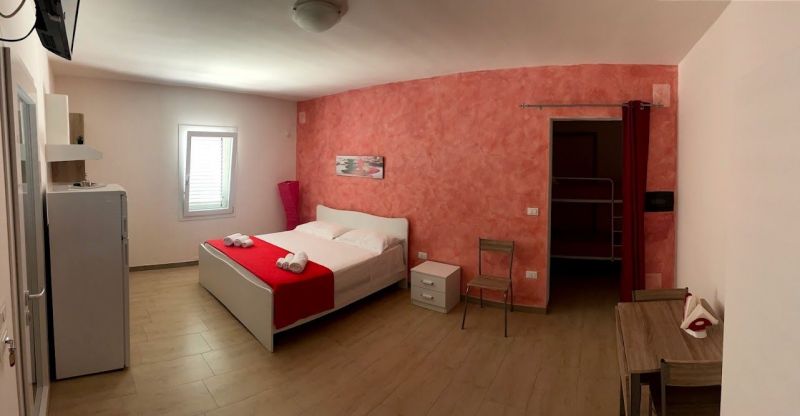 photo 8 Location entre particuliers Porto Cesareo appartement Pouilles Lecce (province de) chambre