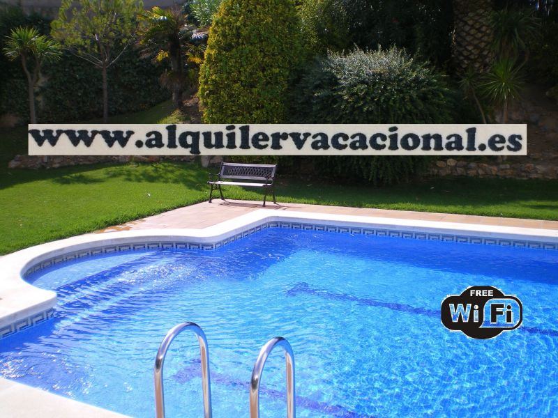 photo 1 Location entre particuliers L'Escala appartement Catalogne Grone (province de) Piscine