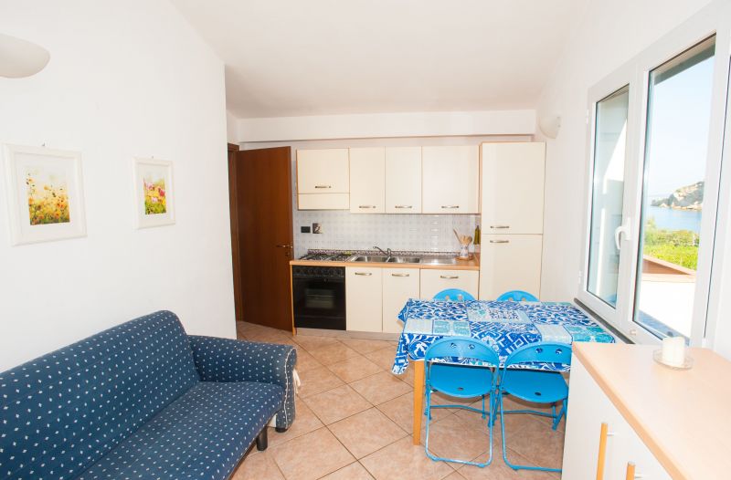 photo 8 Location entre particuliers Rio nell'Elba appartement Toscane Ile d'Elbe Salle  manger