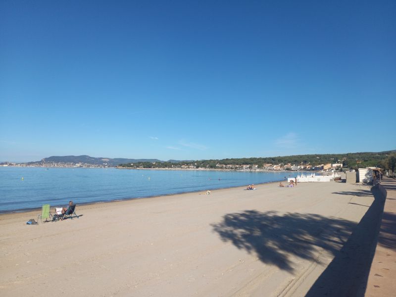 photo 19 Location entre particuliers Saint Cyr sur Mer appartement Provence-Alpes-Cte d'Azur Var Plage