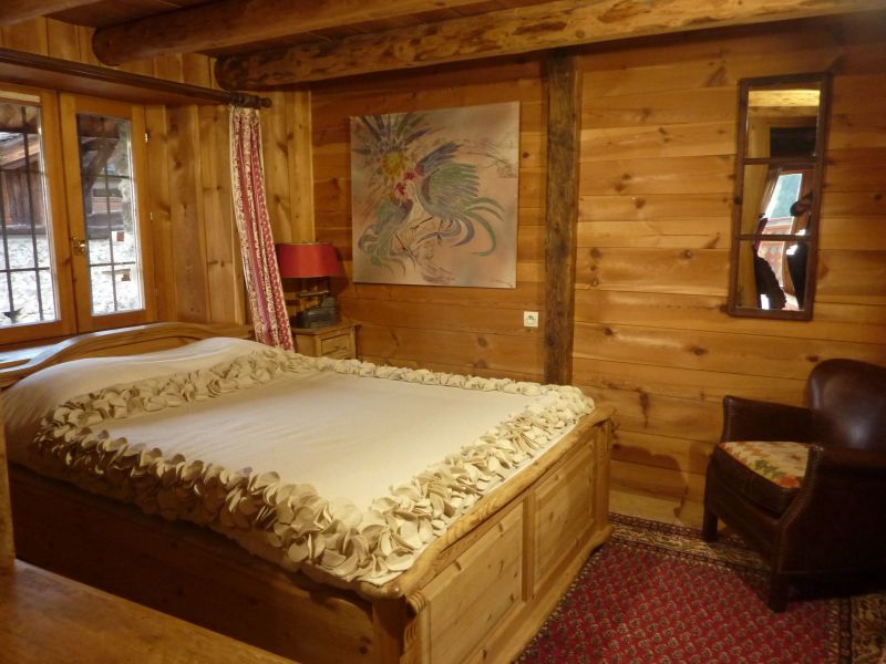 photo 9 Location entre particuliers Peisey-Vallandry chalet Rhne-Alpes Savoie chambre 1