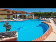 Locations vacances piscine Italie: appartement n 128379