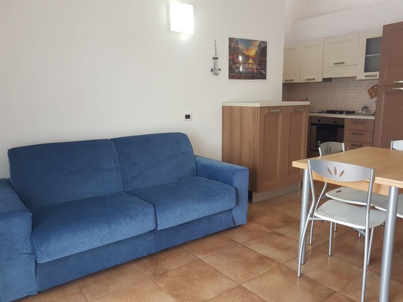 photo 4 Location entre particuliers La Caletta appartement   Sjour