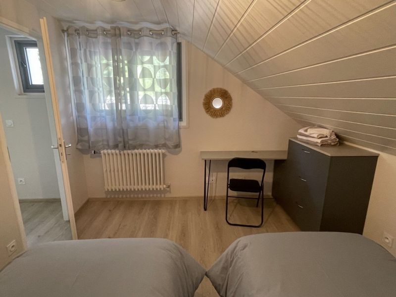 photo 6 Location entre particuliers Annecy gite Rhne-Alpes Haute-Savoie chambre 2