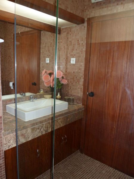 photo 15 Location entre particuliers Vilamoura appartement Algarve  salle de bain