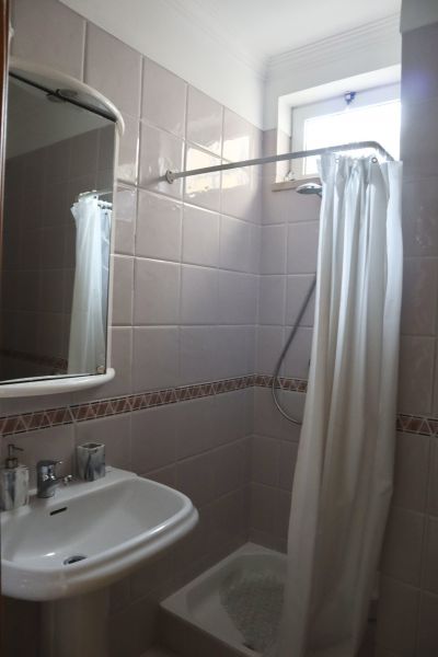 photo 15 Location entre particuliers Quarteira appartement Algarve  salle de bain