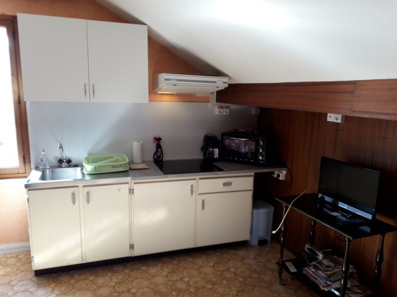 photo 2 Location entre particuliers Grardmer appartement Lorraine Vosges Coin cuisine