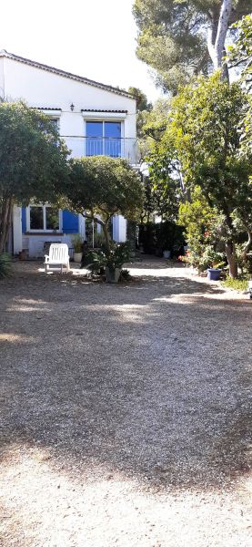 photo 12 Location entre particuliers La Seyne sur Mer appartement Provence-Alpes-Cte d'Azur Var Parking