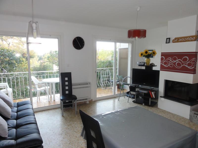 photo 3 Location entre particuliers La Seyne sur Mer appartement Provence-Alpes-Cte d'Azur Var Sjour