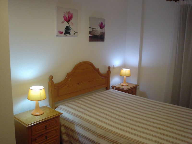 photo 8 Location entre particuliers Monte Gordo appartement Algarve  chambre 2