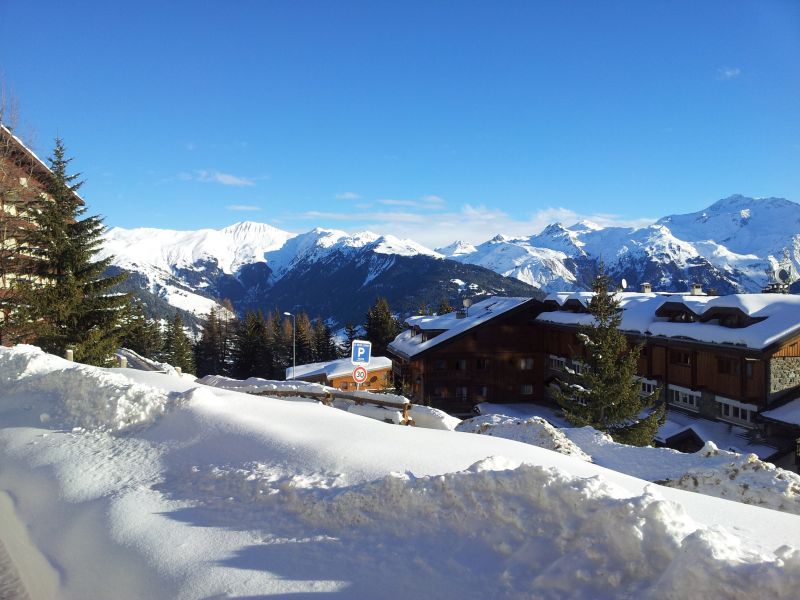 photo 5 Location entre particuliers Courchevel studio Rhne-Alpes Savoie Vue de la terrasse