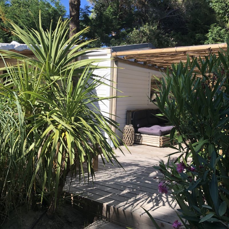 photo 2 Location entre particuliers Saint Tropez mobilhome Provence-Alpes-Cte d'Azur Var Terrasse