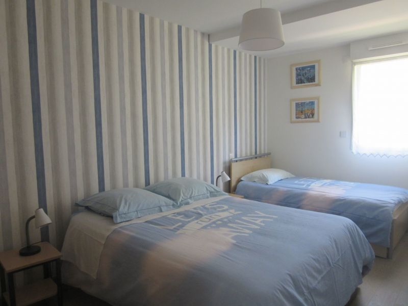 photo 7 Location entre particuliers Saint Malo appartement Bretagne Ille et Vilaine chambre 2