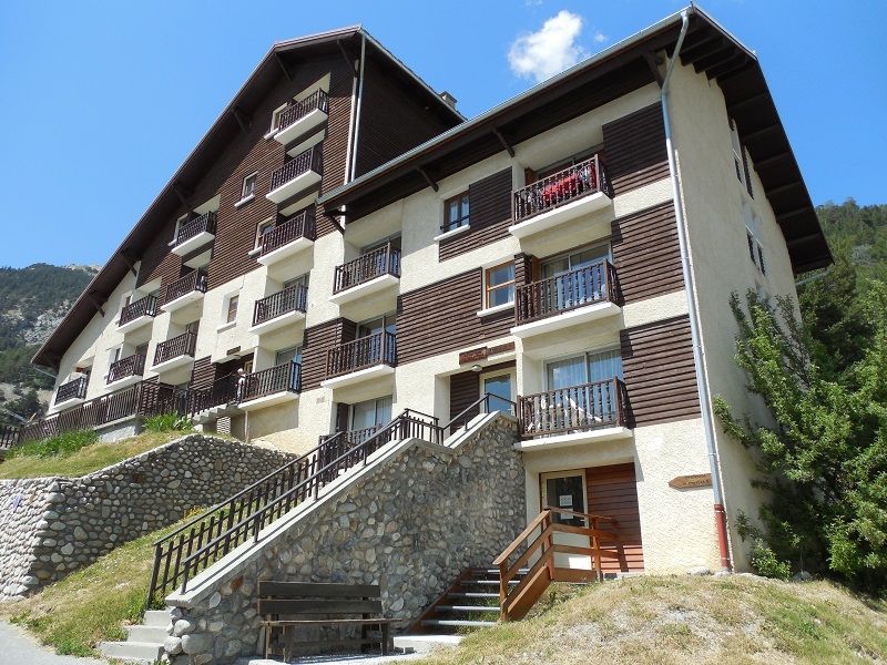 photo 0 Location entre particuliers Ceillac en Queyras appartement Provence-Alpes-Cte d'Azur Hautes-Alpes Vue extrieure de la location