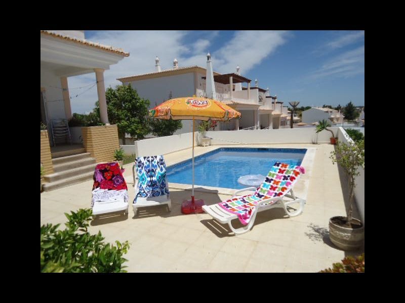 photo 1 Location entre particuliers Armao de Pera villa Algarve  Piscine