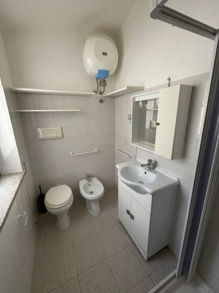 photo 8 Location entre particuliers  appartement Sardaigne Sassari (province de) salle de bain