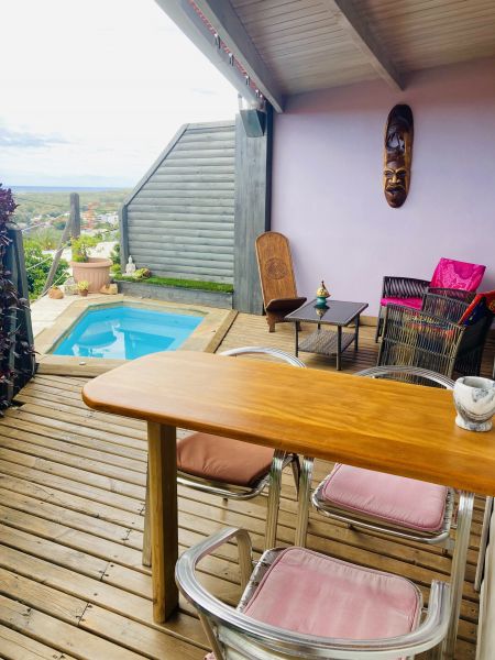 photo 4 Location entre particuliers Saint Pierre (Runion) bungalow   Vue de la terrasse