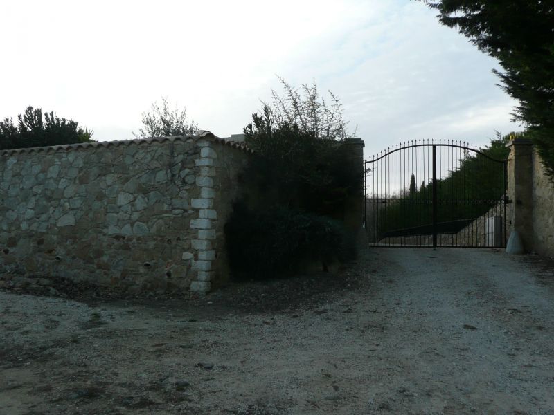 photo 1 Location entre particuliers Uzs maison Languedoc-Roussillon Gard Vue extrieure de la location