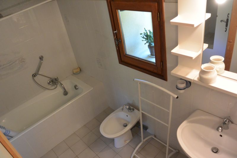 photo 20 Location entre particuliers Nyons maison Rhne-Alpes Drme salle de bain