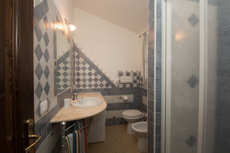 photo 12 Location entre particuliers Orosei appartement Sardaigne Nuoro (province de) salle de bain