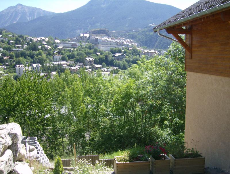 photo 8 Location entre particuliers Brianon appartement Provence-Alpes-Cte d'Azur Hautes-Alpes Vue de la terrasse