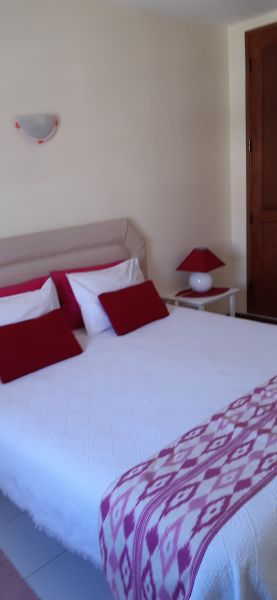 photo 11 Location entre particuliers Carvoeiro appartement Algarve  chambre 1