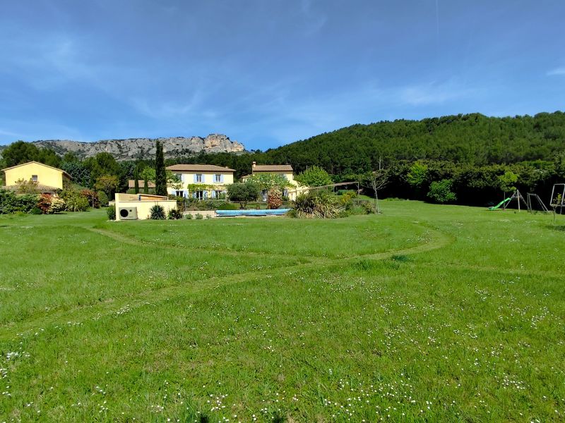 photo 16 Location entre particuliers Lourmarin gite Provence-Alpes-Cte d'Azur Vaucluse Jardin