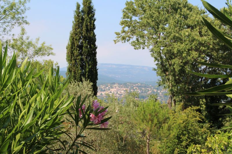 photo 1 Location entre particuliers Fayence maison Provence-Alpes-Cte d'Azur Var Vue de la terrasse