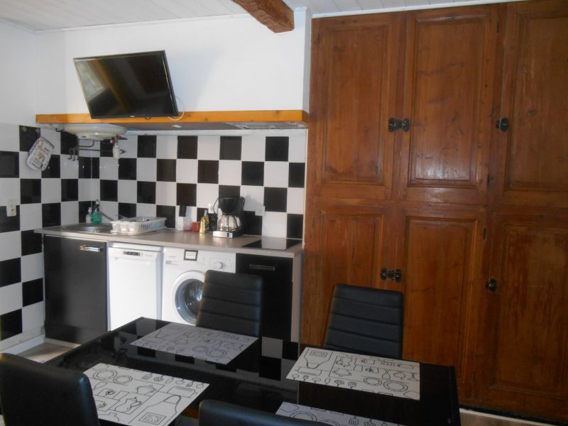 photo 6 Location entre particuliers Collioure appartement Languedoc-Roussillon Pyrnes-Orientales Coin cuisine