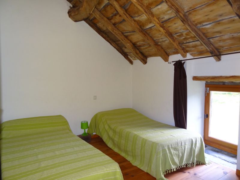 photo 8 Location entre particuliers Tarascon sur Arige gite Midi-Pyrnes Arige chambre 3