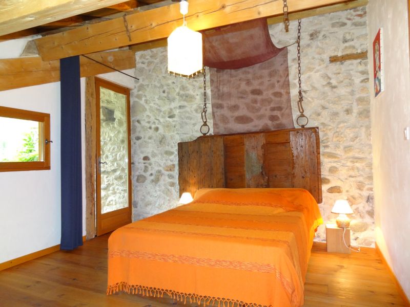 photo 12 Location entre particuliers Ussat les Bains gite Midi-Pyrnes Arige chambre 5