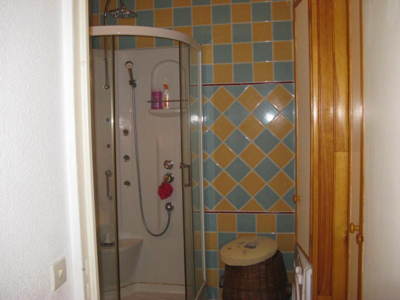 photo 8 Location entre particuliers Palavas-les-Flots appartement Languedoc-Roussillon Hrault salle de bain