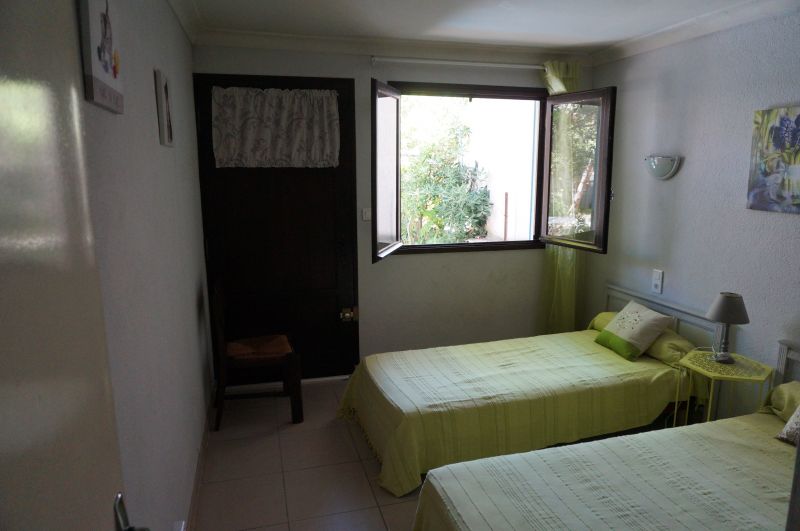 photo 12 Location entre particuliers Canet villa Languedoc-Roussillon Pyrnes-Orientales chambre 3