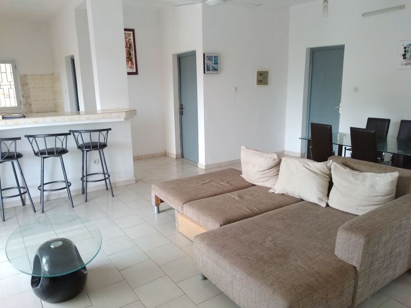 photo 3 Location entre particuliers Saly appartement   Salon