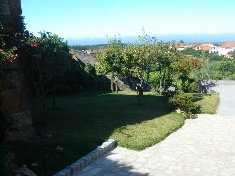 photo 5 Location entre particuliers Esposende maison Entre Douro et Minho  Jardin