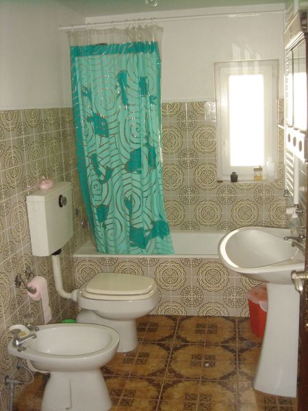 photo 17 Location entre particuliers Esposende maison Entre Douro et Minho  salle de bain 1
