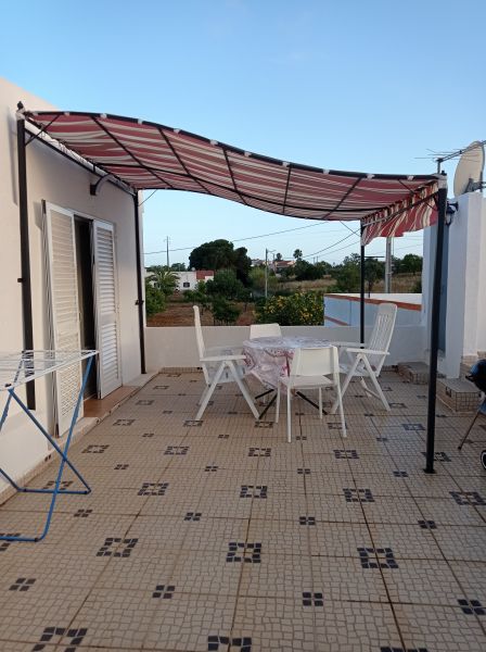 photo 10 Location entre particuliers Olho studio Algarve  Terrasse