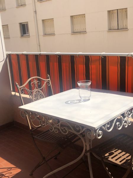 photo 6 Location entre particuliers Juan les Pins studio Provence-Alpes-Cte d'Azur Alpes-Maritimes Terrasse