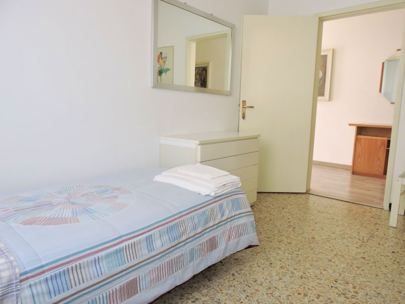photo 9 Location entre particuliers Civitanova Marche appartement Marches Macerata (province de) chambre 2
