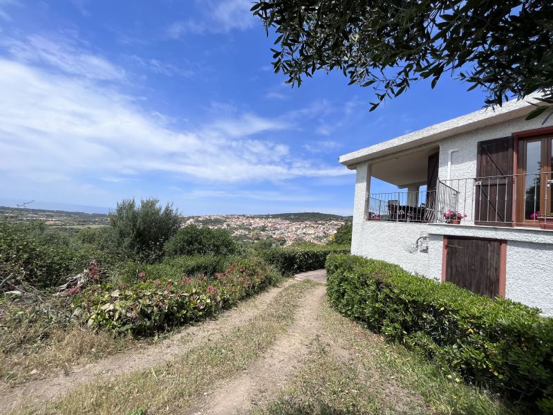 photo 2 Location entre particuliers Badesi maison Sardaigne Olbia Tempio (province de) Vue extrieure de la location