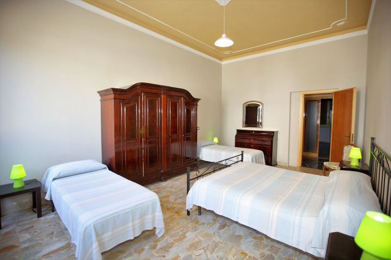 photo 14 Location entre particuliers Avola villa Sicile Syracuse (province de) chambre 1