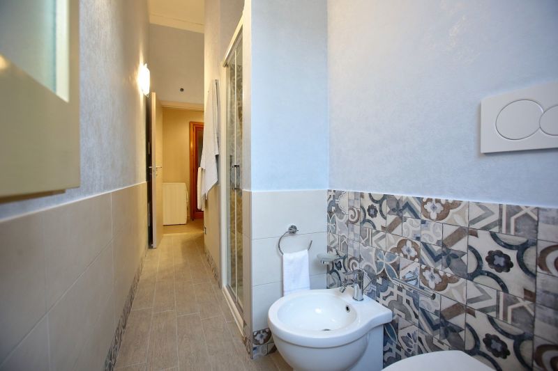 photo 29 Location entre particuliers Avola villa Sicile Syracuse (province de) salle de bain 3