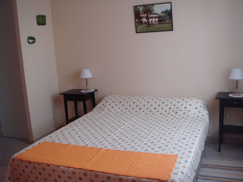 photo 8 Location entre particuliers Montlimar gite Rhne-Alpes Drme chambre 1