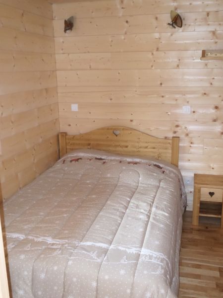 photo 3 Location entre particuliers Samons chalet Rhne-Alpes Haute-Savoie chambre 1